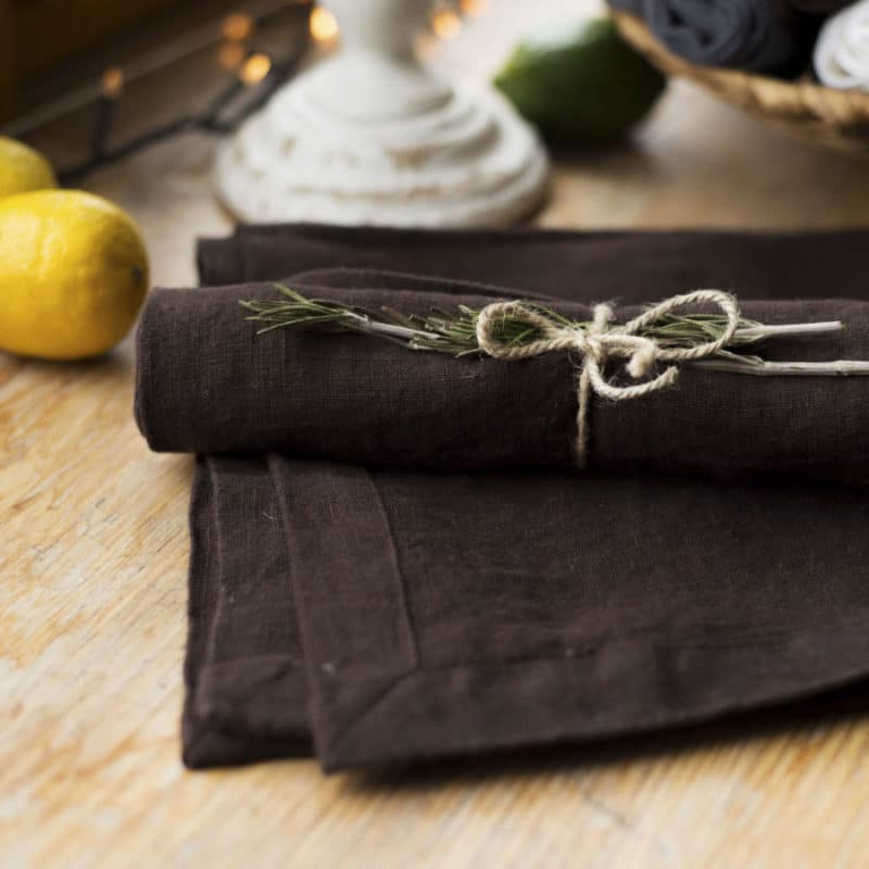 «Роскошь в простоте» - как льняные салфетки могут украсить ваш стол