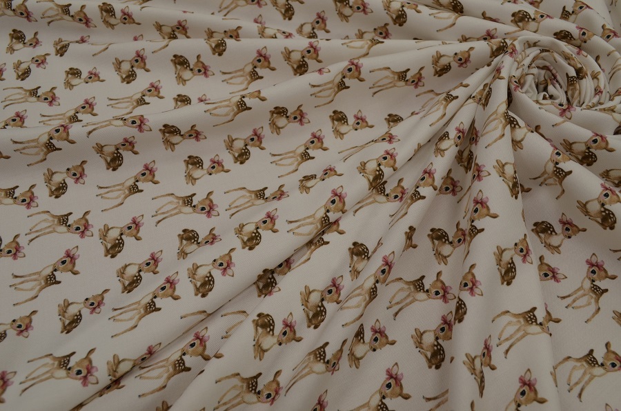 Одежду из какой ткани выбрать для новорожденного?