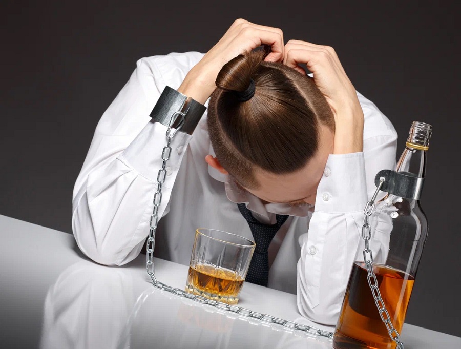 Вывод из запоя на дому: в чем особенности