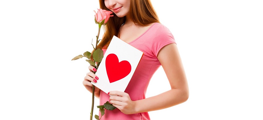 Какую открытку подарить женщине на день рождения