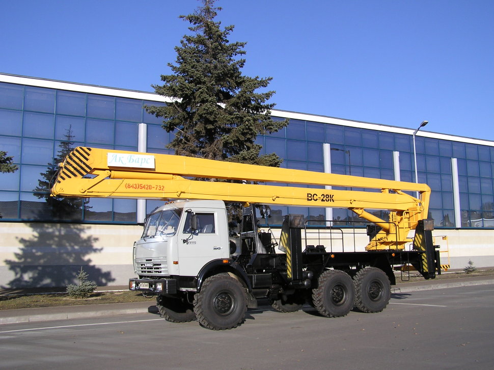 Поднимите свои проекты на новую высоту с помощью автовышки: Достижение 28 метров универсальности