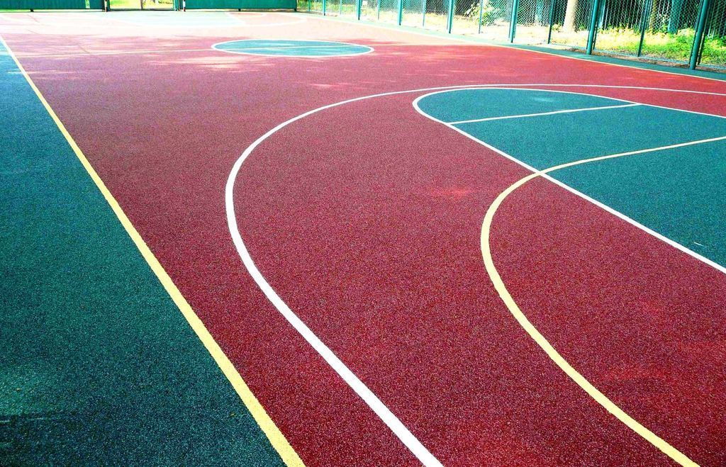 Резиновое покрытие для создания бесшовных и травмобезопасных полов