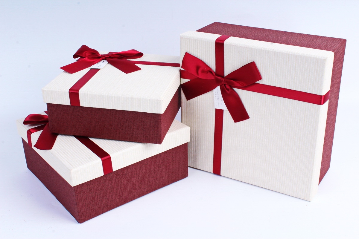 Где купить декоративные подарочные коробки