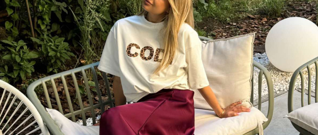 Какие женские футболки необходимы в каждом гардеробе