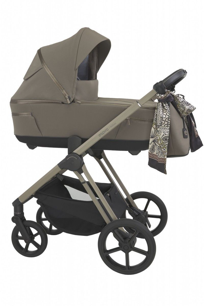 Как выбрать детскую коляску: советы родителям