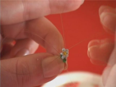 Бисероплетение. Часть 1 (2009 / DVDRip)