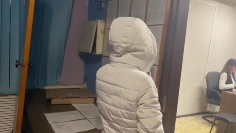 Задержана мать, бросившая четверых голодных детей взаперти