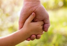 Филиппинцы хотят усыновить детей, рожденных для продажи в России