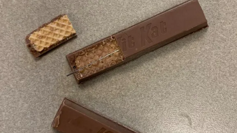 Конфеты с иглами раздали детям на праздновании Хеллоуина в США