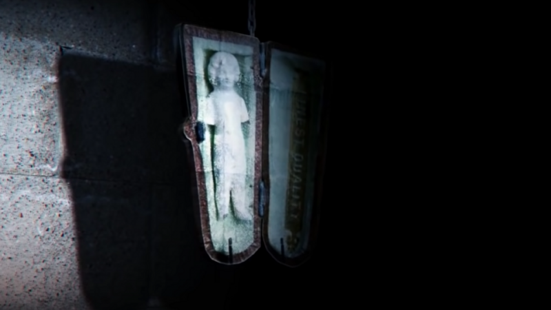 Настоящий Чаки и куклы в гробах: зачем покупают жуткие игрушки