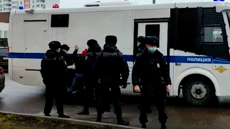 "Ребенка специально ударили": избитый отец раскрыл детали конфликта