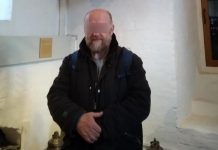 Учителя художественной школы в Москве обвинили в педофилии