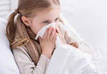 Врач рассказал, когда коронавирус смертельно опасен для детей