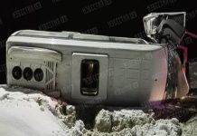 Детей госпитализировали после ДТП с лесовозом под Ярославлем