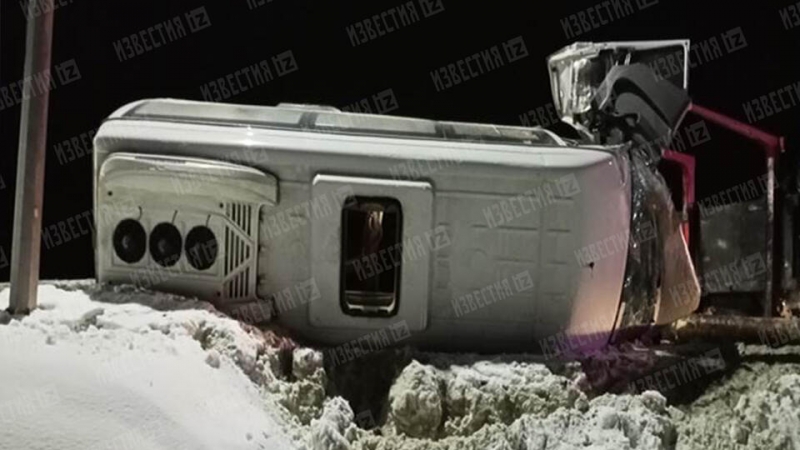 Детей госпитализировали после ДТП с лесовозом под Ярославлем