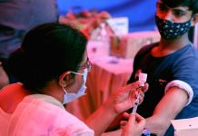 Индия одобрила Covaxin для вакцинации против COVID детей от 12 лет