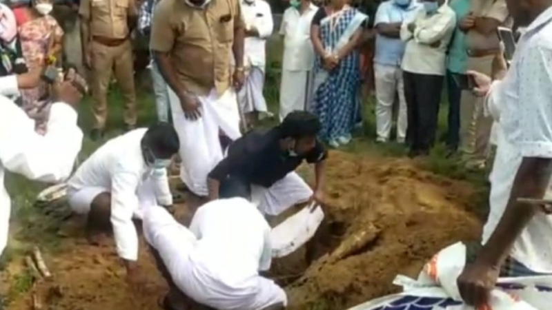 Младенца утопили для исцеления пенсионера