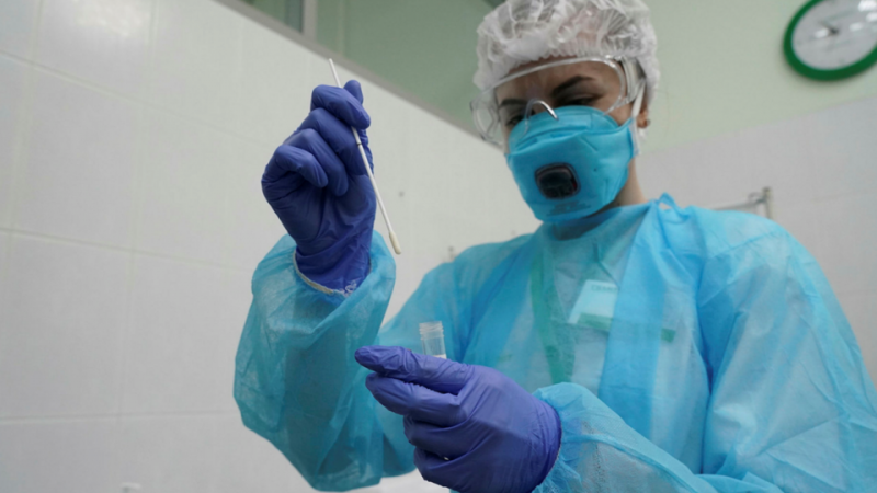 Мурашко заявил о важности диагностики COVID-19 в детских коллективах