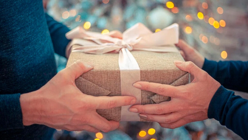 Названы опасные для детей новогодние подарки