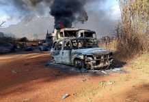 Не менее 35 обгоревших тел обнаружили в автомобилях на востоке Мьянмы