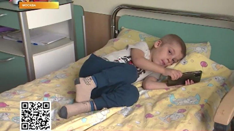 Новогоднее чудо: РЕН ТВ собирает деньги на лечение маленького Жени