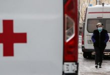 Пьяная мать три дня не обращала внимания на младенца с ожогами