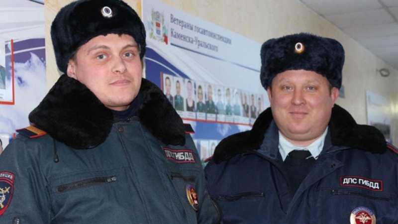 Под Хабаровском водитель скорой спас гулявшего раздетым в –40 малыша