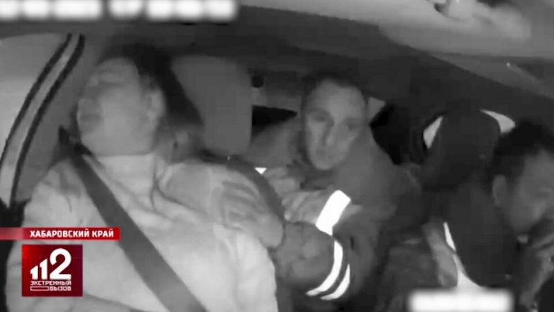 Полицейские сопроводили беременную женщину до роддома под Хабаровском