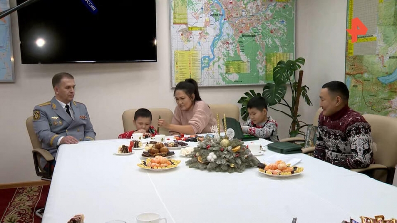 Путин позвонил мальчику, мечтавшему побывать в роли пожарного