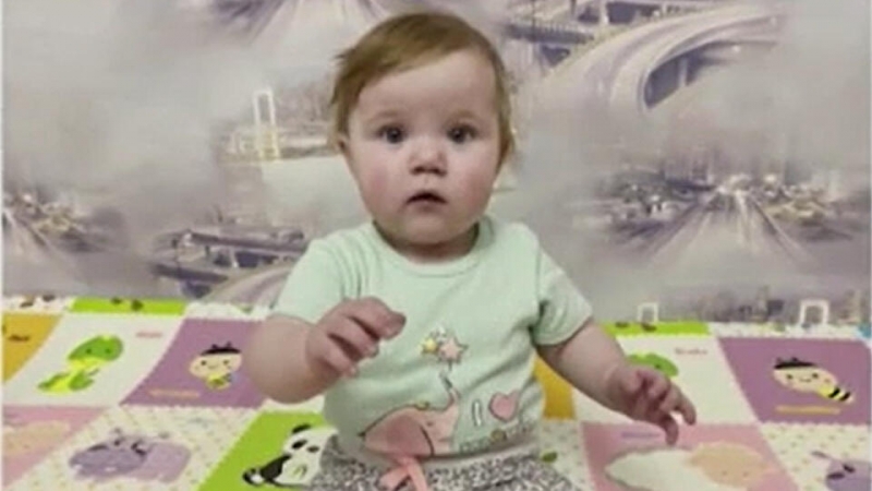 РЕН ТВ собирает средства на спасение маленькой Полины с пороком сердца