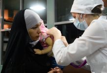 Самолет с девятью российскими детьми из Сирии приземлился в Чкаловском