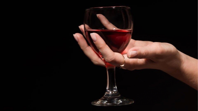 Семимесячный малыш получил ожоги, пока его мать находилась в запое