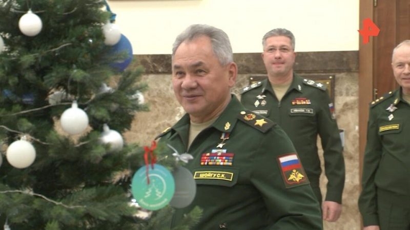 Участники "Большой перемены" присоединились к акции "Елка желаний"