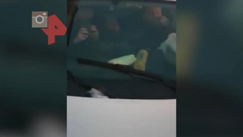 В Новосибирске неизвестные украли ребенка на глазах у матери