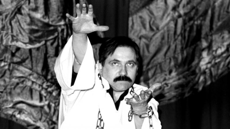 Вдова фокусника Лонго заявила об издевательствах над сыном в саду