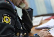 8-месячная девочка скончалась после того, как мать уронила ее на пол