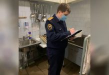 Более 40 детей отравились в школе в Чувашии