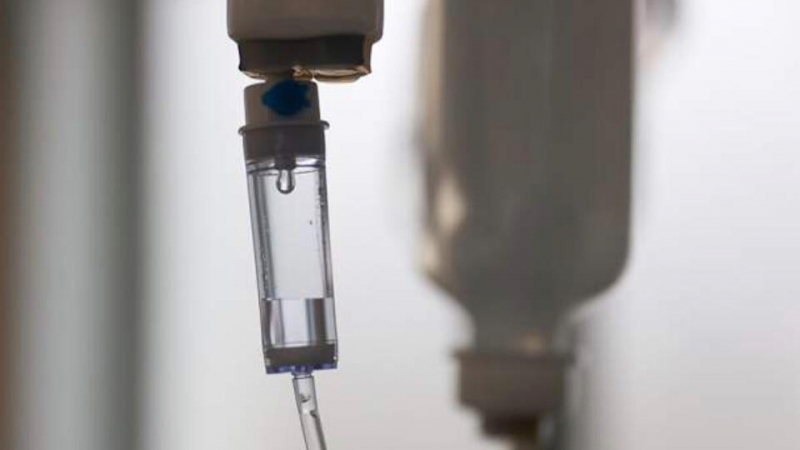 Девять детей в Омске госпитализированы с отравлением парами хлора