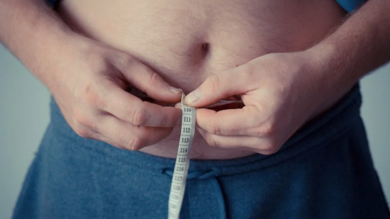 Эндокринолог: Ожирение может передаваться детям от родителей