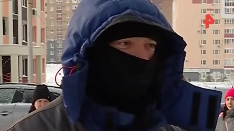 "Он спрятался за меня": дворник о спасении ребенка от стаи собак в Уфе