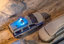 Под Иркутском гостья увела двухлетнюю девочку во время застолья