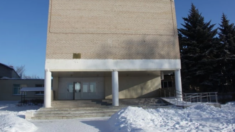 Подросток испугал всю школу взрывом пиротехники на фоне "минирований"