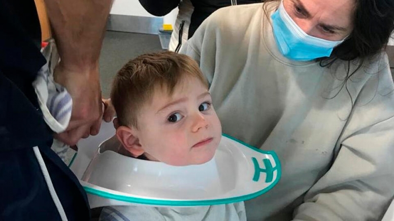 Пожарные спасли застрявшего в сиденье унитаза ребенка