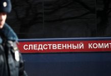 Семья с Алтая, где ребенка голым выгнали на мороз, состояла на учете