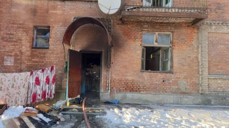 Сосед рассказал, как пытался спасти из огня погибшего на Урале малыша