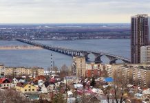 Тело 9-летнего ребенка обнаружили в квартире многоэтажки в Саратове