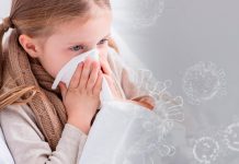 Педиатр назвал самые опасные симптомы «омикрона» у детей