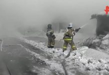 Семья с четырьмя детьми погибла при пожаре в частном доме в Якутии