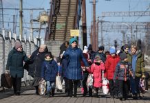 В Донецке появились пункты временного размещения детей