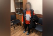 Мать, бросившая младенца в сумке в Москве, доставлена на допрос